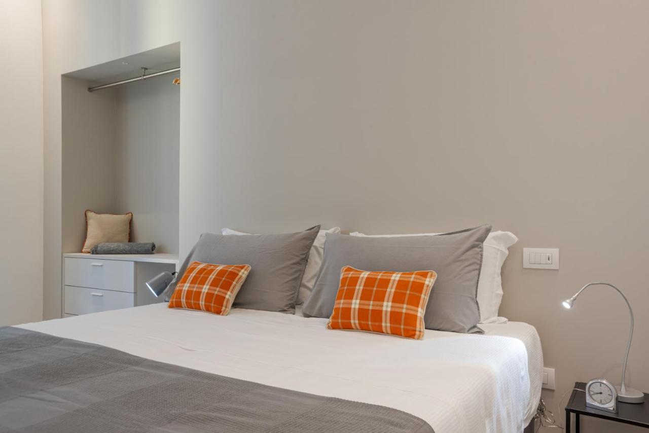 Suite Del Vescovo - By Myhomeincomo Exterior foto
